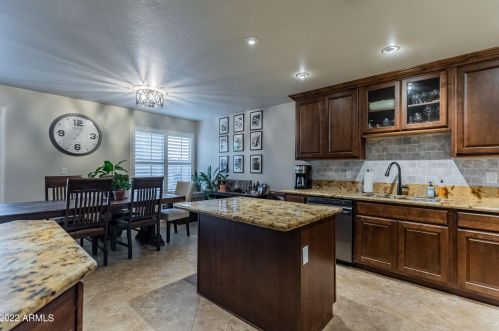 20831 10 St, Phoenix AZ 85086-0927 exterior