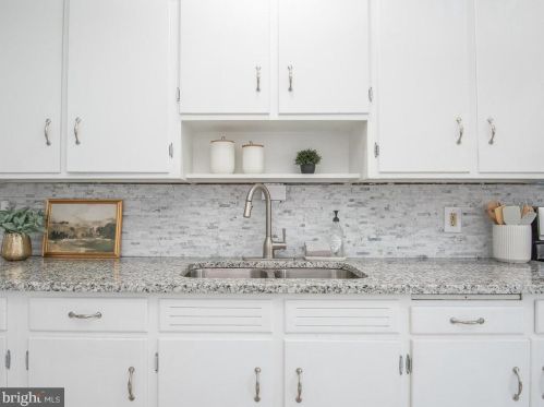 824 Chestnut St, Lancaster PA  17602-3128 exterior