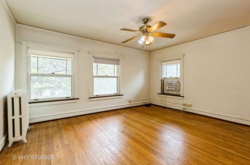 444 Sheridan Rd, Waukegan IL 60085-4018 exterior