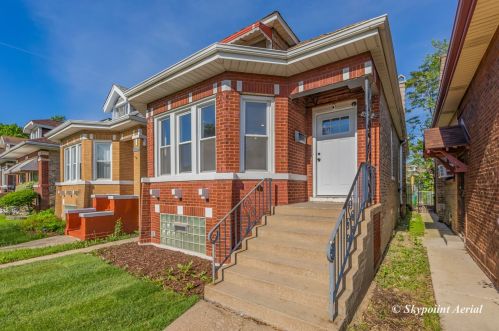 8942 Marshfield Ave, Chicago IL  60620-4954 exterior