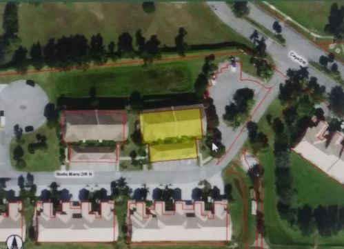 365 Stella Maris Dr, Naples FL 34114-9778 exterior