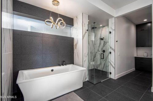 13218 17th Pl, Phoenix AZ  85022-5069 exterior