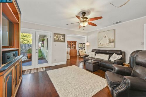 1948 Ardith Dr, Concord CA 94523-2803 exterior