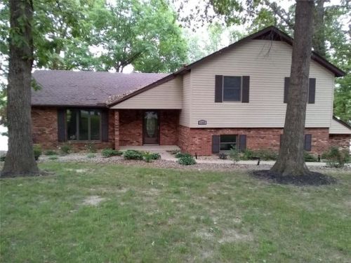 1358 Biscay Dr, Edwardsville, IL 62025-5102