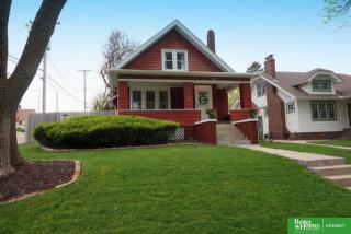 634 51st St, Omaha NE  68106-1303 exterior