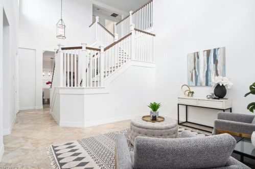 3415 Pacific Dr, Naples FL 34119-8664 exterior