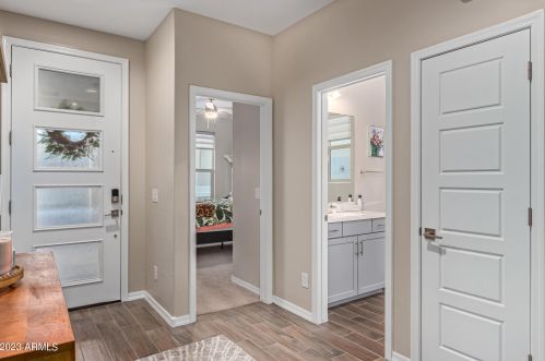 7818 23rd St, Phoenix AZ  85042 exterior