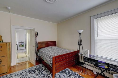 141 Governor St, Providence RI 02906-3058 exterior