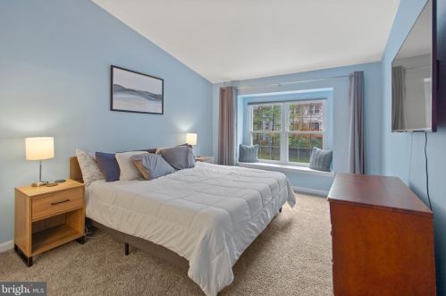 1653 Hugo Cir, Silver Spring MD  20906-5922 exterior