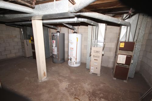 4723 13 St, Milwaukee WI 53221-2460 exterior