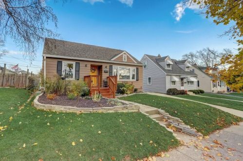 4540 Lenox St, Milwaukee WI 53207-5244 exterior