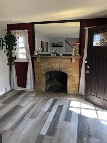 3930 Lawnview Ave, Pittsburgh PA 15227-1126 exterior