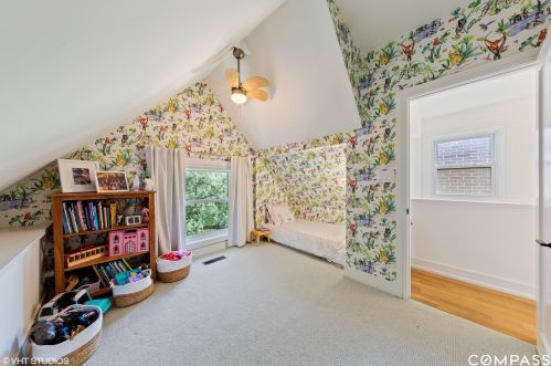 2037 Mclean Ave, Chicago IL 60647-4532 exterior