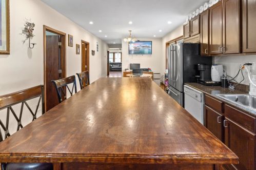 4453 Kildare Ave, Chicago IL 60652-3127 exterior