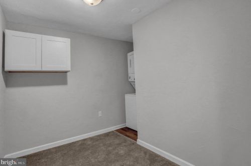 365 Clover Ln, Hanover PA 17331-4304 exterior