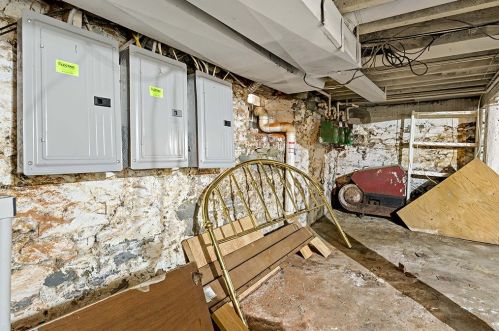 165 18 St, Pittsburgh PA 15203-1630 exterior