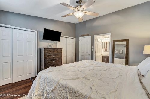 108 Wood Duck Ct, East Freehold NJ 07728-9522 exterior