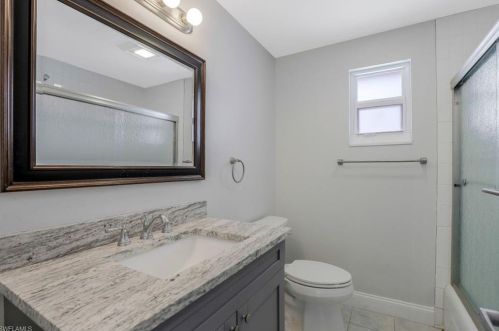 549 94 Ave, Naples FL 34108-2444 exterior