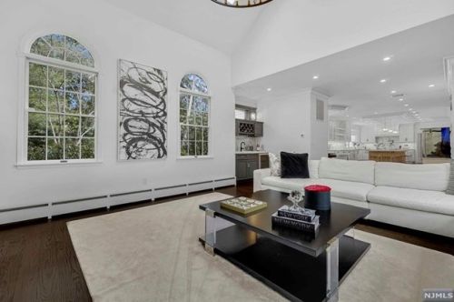 206 County Rd, Demarest NJ  07627-2202 exterior