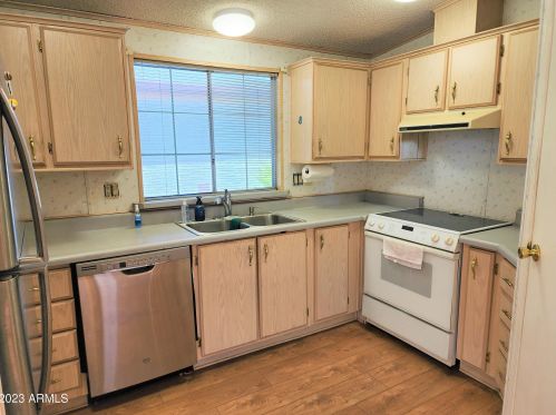 6274 Pinehurst Dr, Chandler AZ 85249-4038 exterior