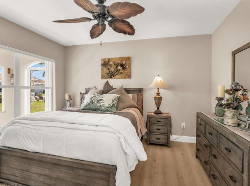 179 Eveningstar Cay, Naples FL 34114-9612 exterior