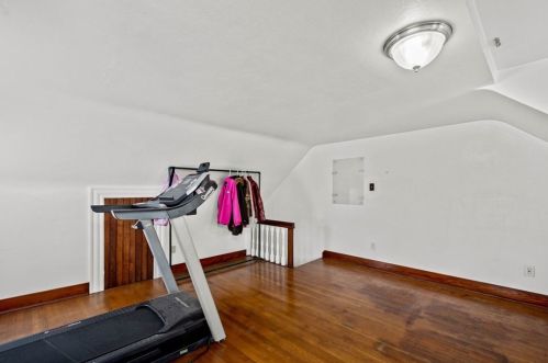 2408 Patterson St, Pittsburgh PA 15203-2723 exterior