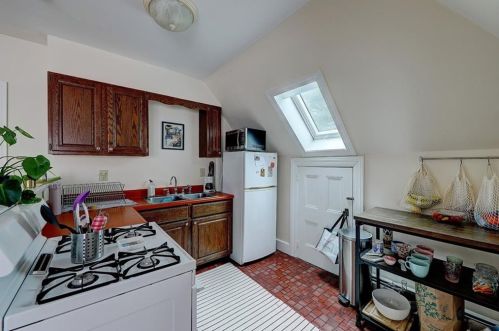 141 Governor St, Providence RI 02906-3058 exterior