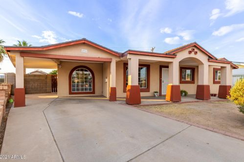 4916 Amelia Ave, Phoenix AZ  85031-2711 exterior