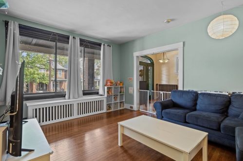 1129 Jancey St, Pittsburgh PA 15206-1326 exterior