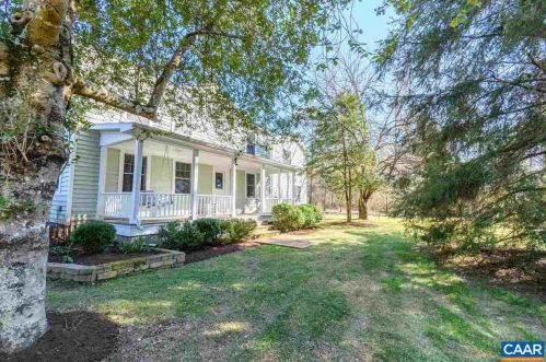 675 Black Cat Rd, Keswick, VA 22947-2531