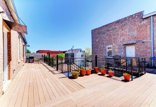 2253 24th St, Chicago IL 60608-3933 exterior