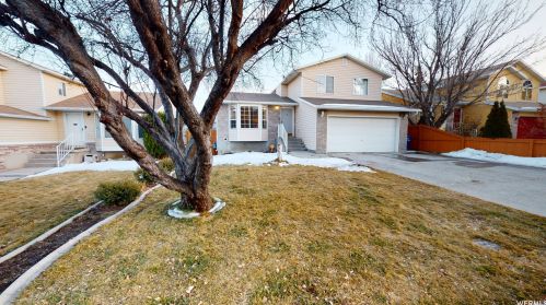 5229 Crus Corvi Rd, Taylorsville UT 84081-5214 exterior