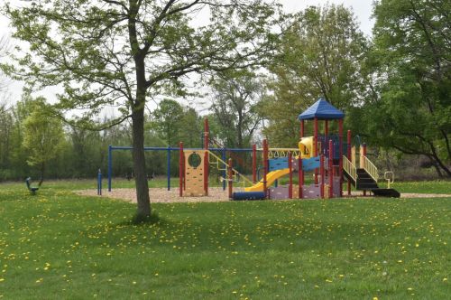 6894 Park Mnr Dr, Milwaukee WI 53224-4638 exterior