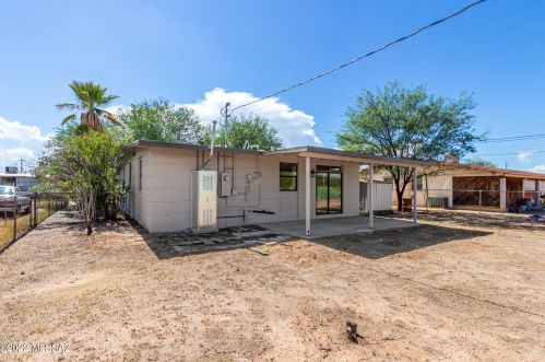 3961 26 St, Tucson AZ 85711-5644 exterior