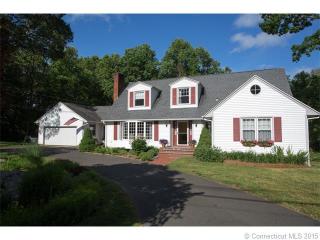 53 Cow Hill Rd, Clinton, CT 06413-1345