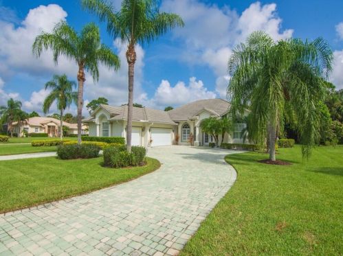 9420 Bunting Ln, Fort Pierce, FL 34951-2947