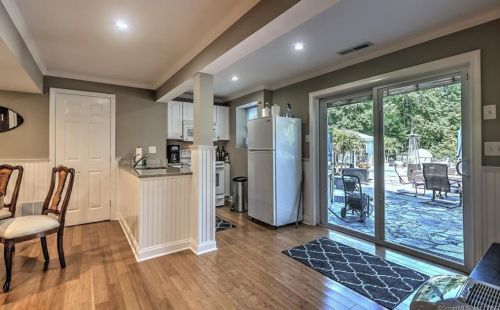 60 Milford Chase, Milford CT 06461-9124 exterior