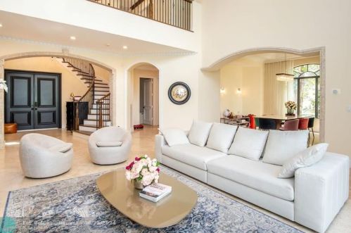 17894 Monte Vis Dr, Boca Raton FL 33496-1057 exterior