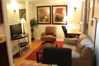 10740 Greenwood Ave, Seattle WA  98133-8745 exterior