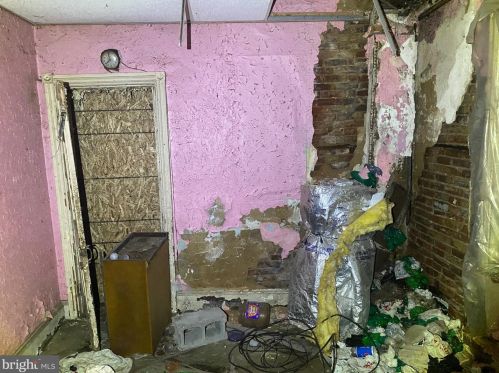 2425 Firth St, Philadelphia PA 19125-1316 exterior