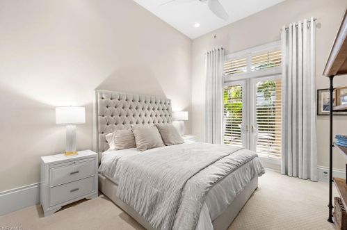 15743 Villoresi Way, Naples FL 34110-2715 exterior