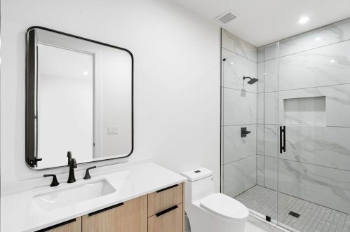 4645 Lake Forrest Dr, Atlanta GA  30342-2537 exterior