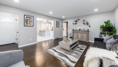 8841 Palmetto Ave, Milwaukee WI  53225-5009 exterior