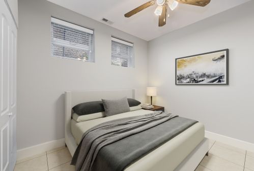 1427 17th St, Chicago IL 60608-2010 exterior