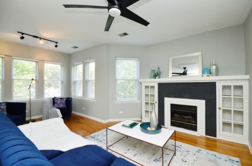 4459 Christiana Ave, Chicago, IL 60625-8455