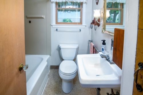 310 Arc Ave, Watertown WI exterior