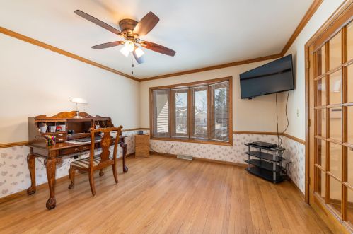 10430 Pne Rdg Rd, Milwaukee WI 53228-3236 exterior