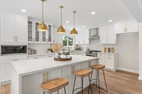 13422 Epping Way, Tustin CA  92780-4743 exterior