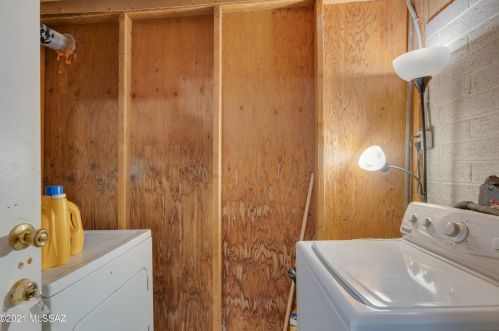 3610 32 St, Tucson AZ 85711-6830 exterior