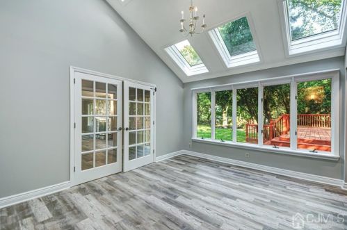 59 Marlin Ave, Edison NJ  08820-3240 exterior